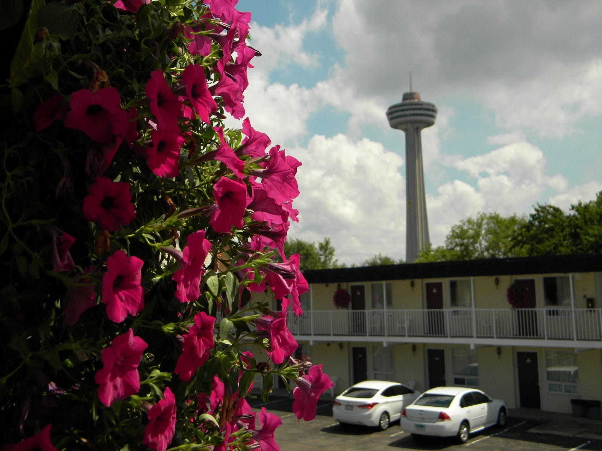 Fairway Inn By The Falls Niagara-Fälle Exterior foto