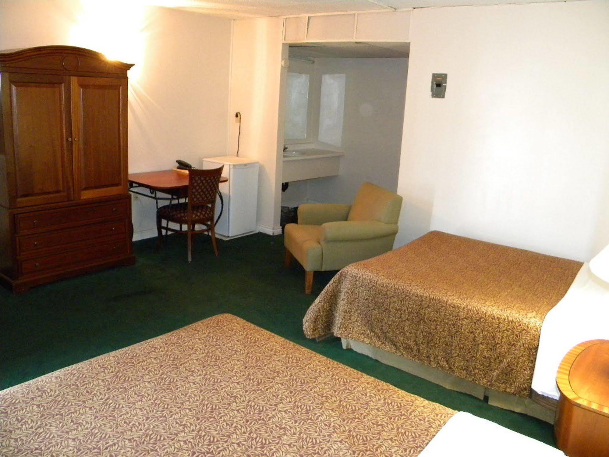 Fairway Inn By The Falls Niagara-Fälle Exterior foto