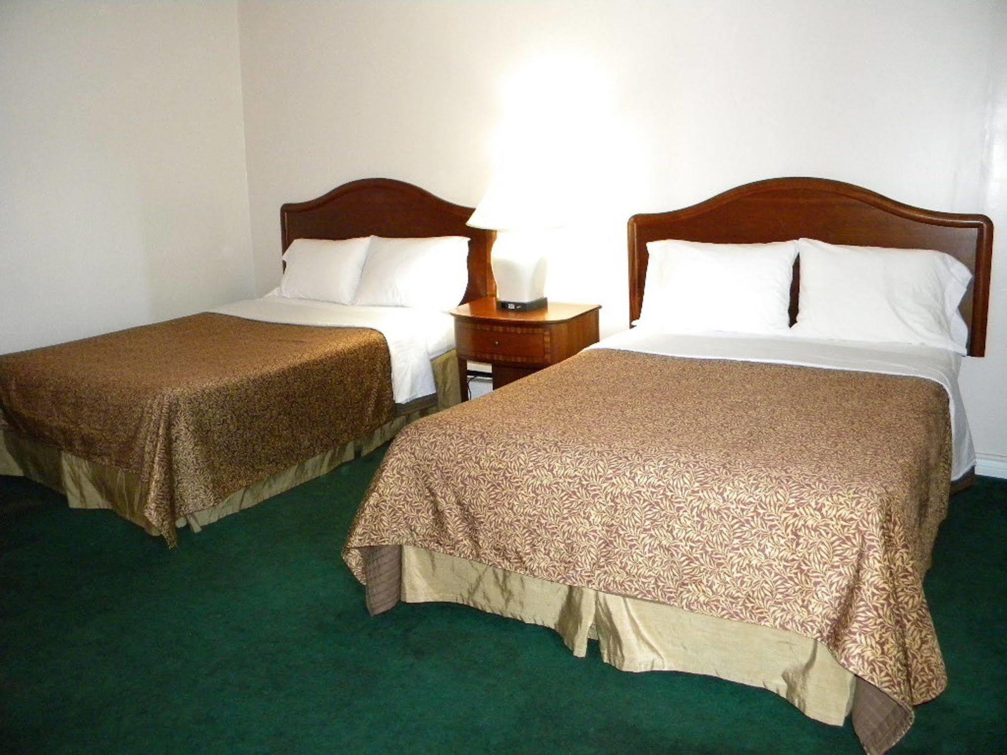Fairway Inn By The Falls Niagara-Fälle Exterior foto